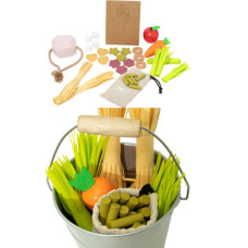 Hobby Horse Zubehör Futter Set mit Futtereimer Gratis Heu für Steckenpferd Plüschpferd Holzpferd